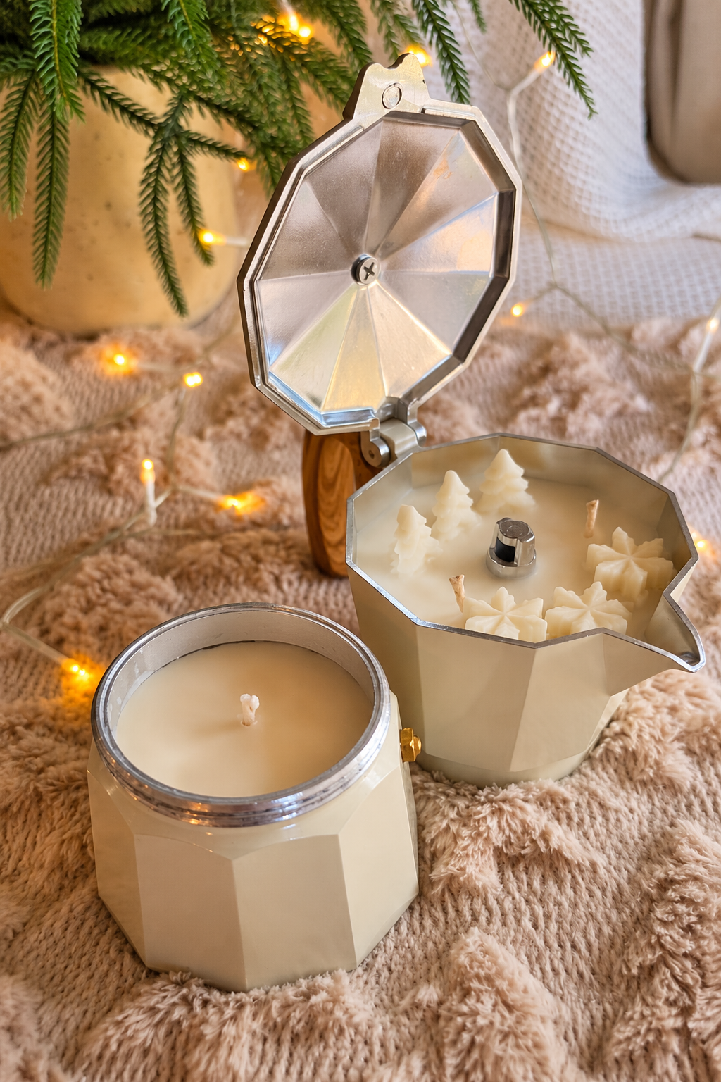 Coffee Maker Candle 6 Cups Snowy