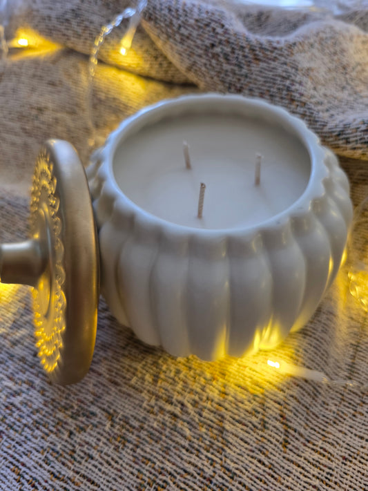 ✨Vela White Pumpkin Bliss