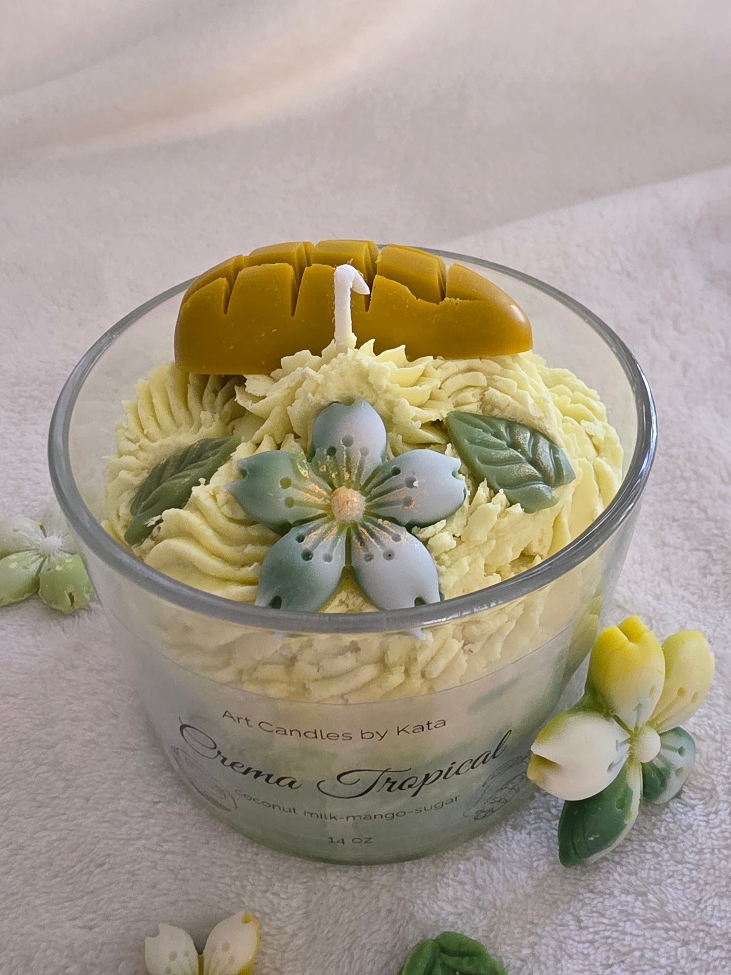 Vela Crema Tropical